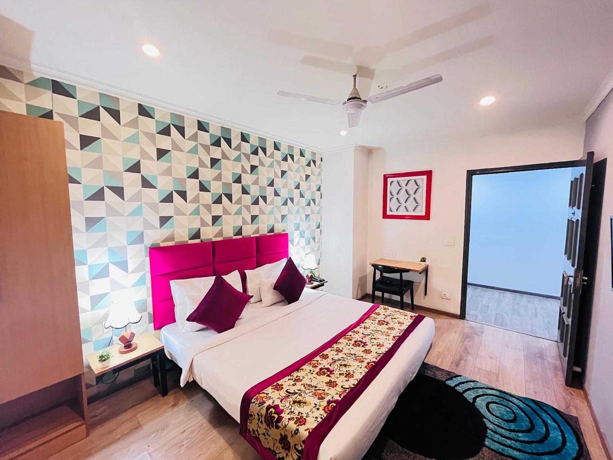 Qotel Hotel Chhatarpur - Oppsite Tivoli Garden New Delhi Eksteriør bilde